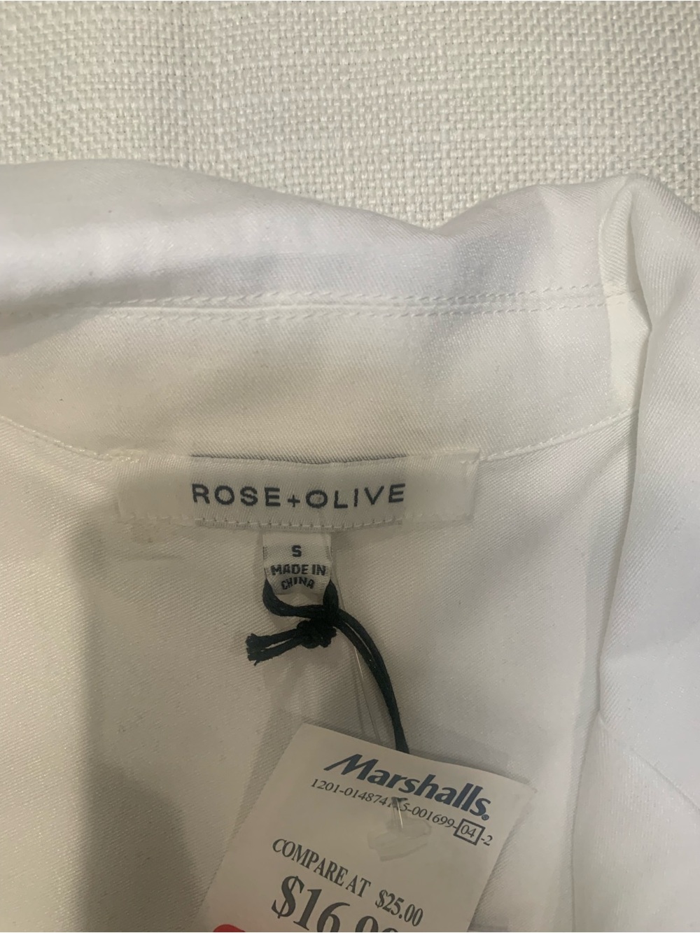 (NWT) Rose&Olive White Short-Sleeve Utility Blouse - Picture 6 of 7